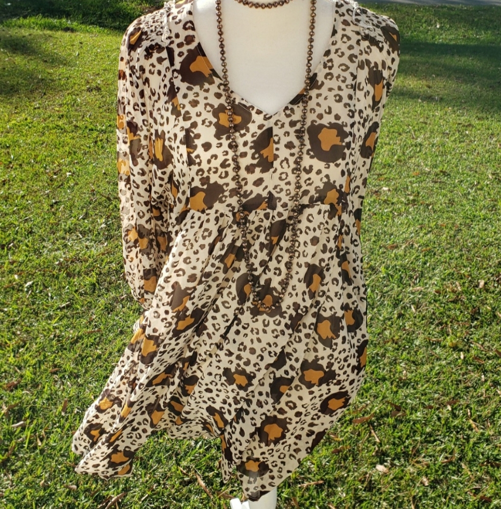 NWT-Umgee Leopard Dress/Top